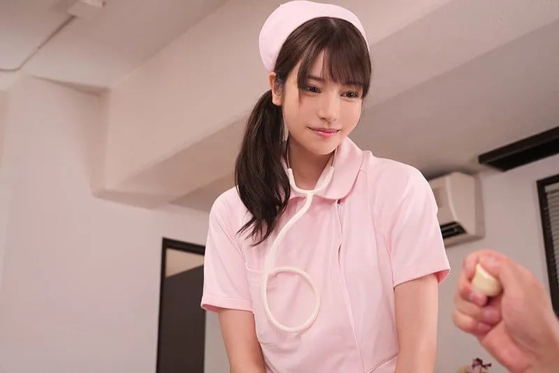 Dịch vụ xuất tinh vào miệng của nữ hộ lý karen kaede